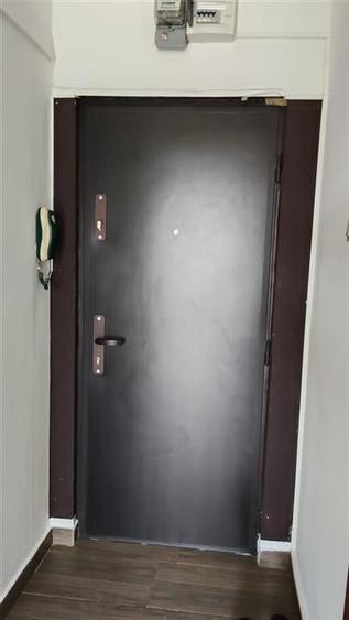 Apartament cu 2 camere decomandat, mobilat în Berceni