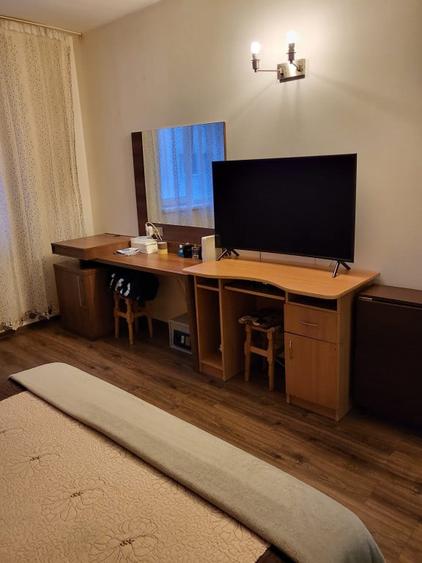 Apartament cu 2 camere decomandat în Vitan