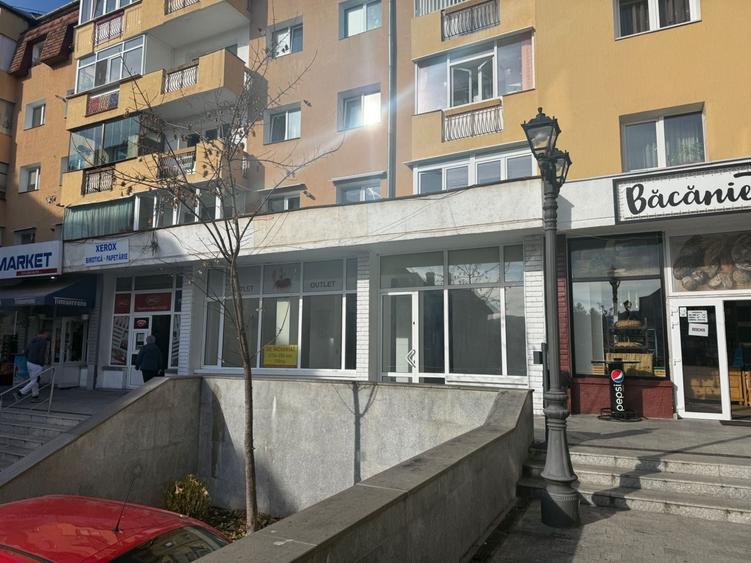 Spațiu comercial, de 140 mp, în Central