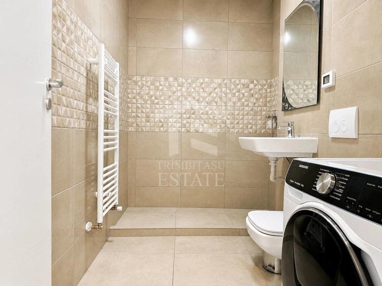 Apartament cu 3 camere semidecomandat în Tomis Plus