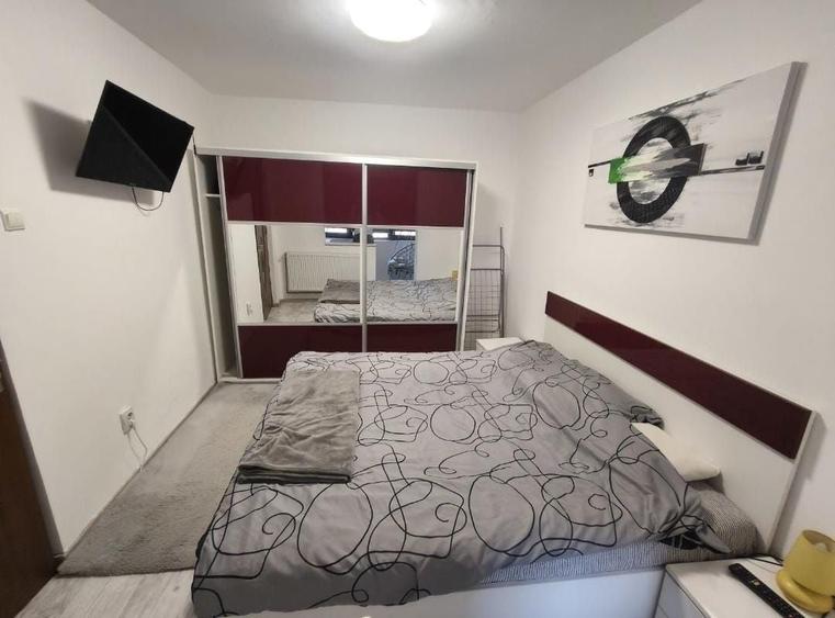Apartament cu 2 camere semidecomandat în Central
