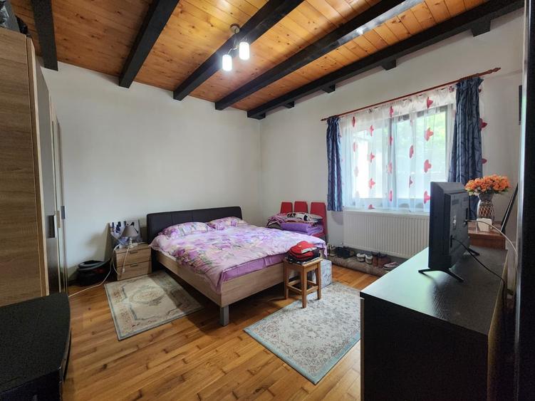 Casă individuală cu 3 camere cu Canalizare în Lunca Cetățuii