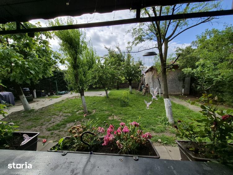 Casă cu 5 camere cu Teren 700 Mp în Malu Mare