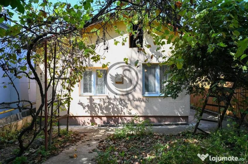Casă cu 2 camere cu Teren 444 Mp în Pleașa