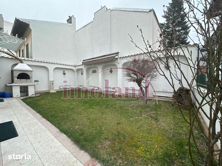 Casă cu 7 camere cu Canalizare în Floreasca