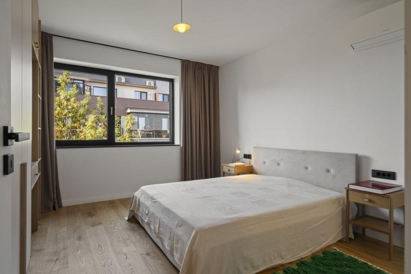 Apartament cu 3 camere decomandat, mobilat în Aviației