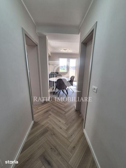Apartament cu 2 camere decomandat în Centru Civic