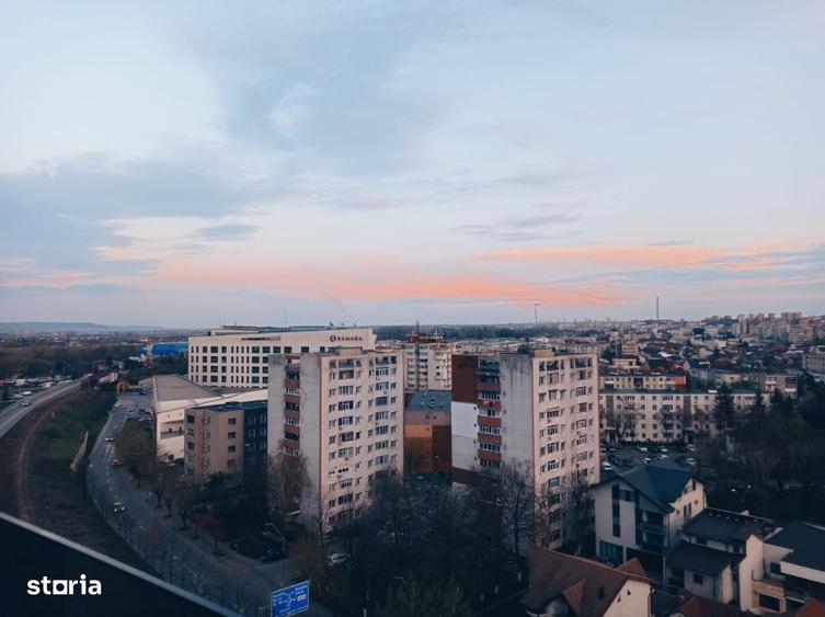 Apartament cu 2 camere decomandat în Calea București