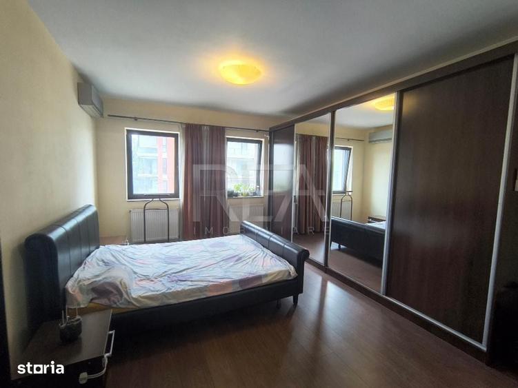 Apartament cu 3 camere semidecomandat în Pajura