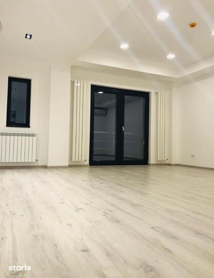 Spațiu comercial, de 100 mp, în Mazepa 2