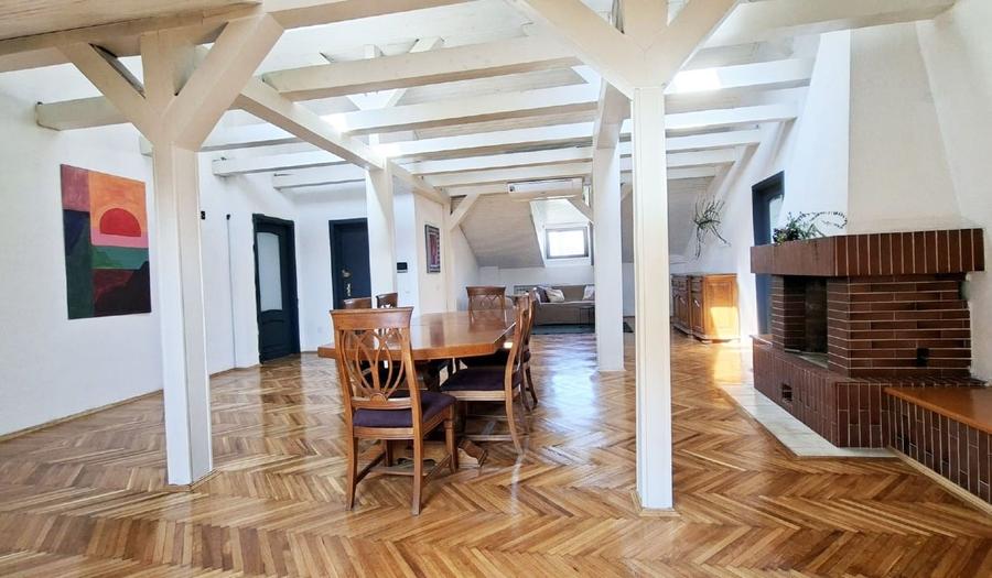 Apartament cu 3 camere decomandat, mobilat în Floreasca