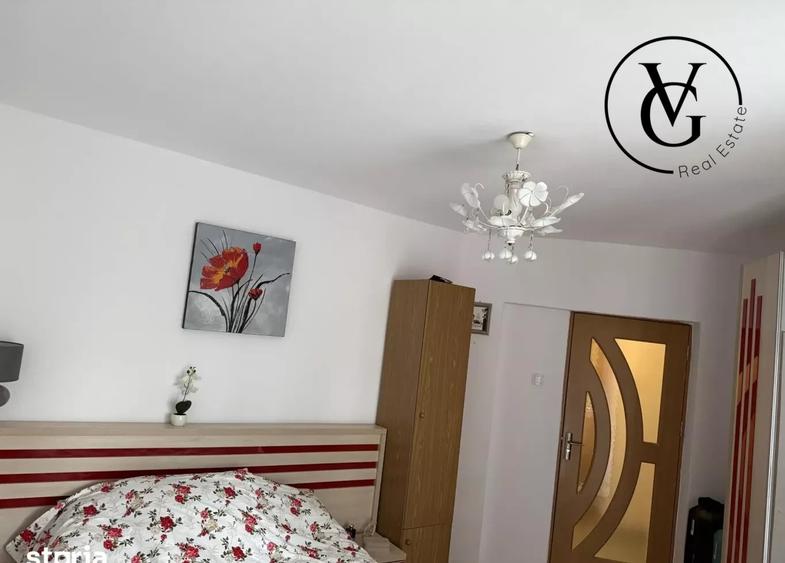 Apartament cu 4 camere decomandat în Inel II