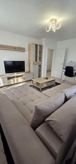Apartament cu 2 camere decomandat în Bucureștii Noi