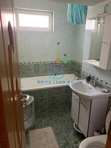 Apartament cu 2 camere decomandat în Splaiul Unirii