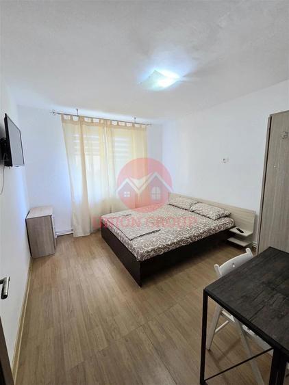 Apartament cu 4 camere decomandat în Tomis III