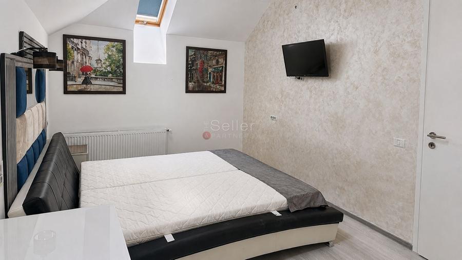 Apartament cu 3 camere decomandat, mobilat în Brașovul Vechi