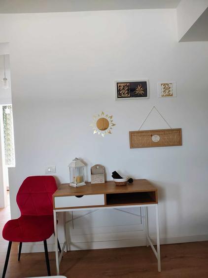 Apartament cu 2 camere semidecomandat în Tunari