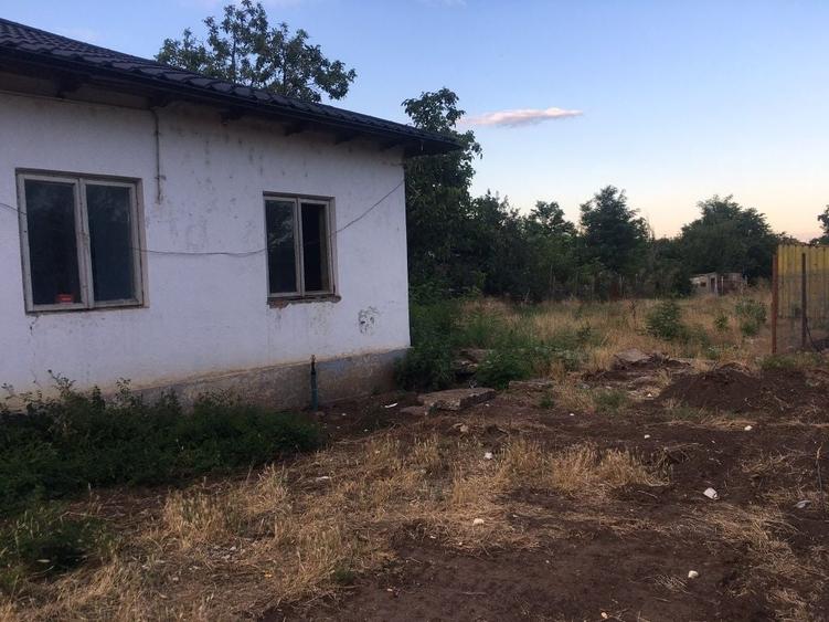Casă cu 4 camere în Tătarca