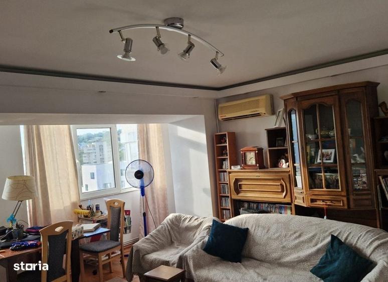 Apartament cu 4 camere în Gară
