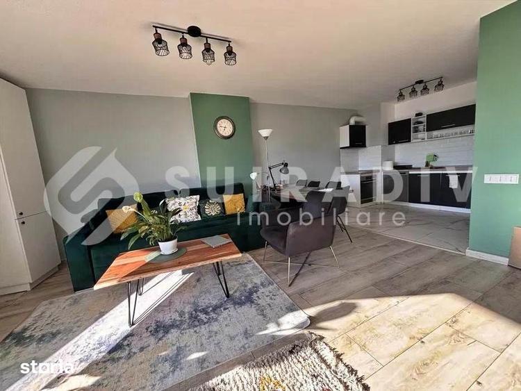 Apartament cu 3 camere semidecomandat în Central