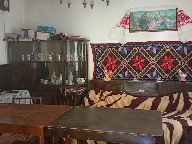 Casă cu 3 camere cu Teren 250 Mp în Vale