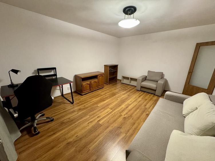 Apartament cu 2 camere decomandat, mobilat în Timpuri Noi