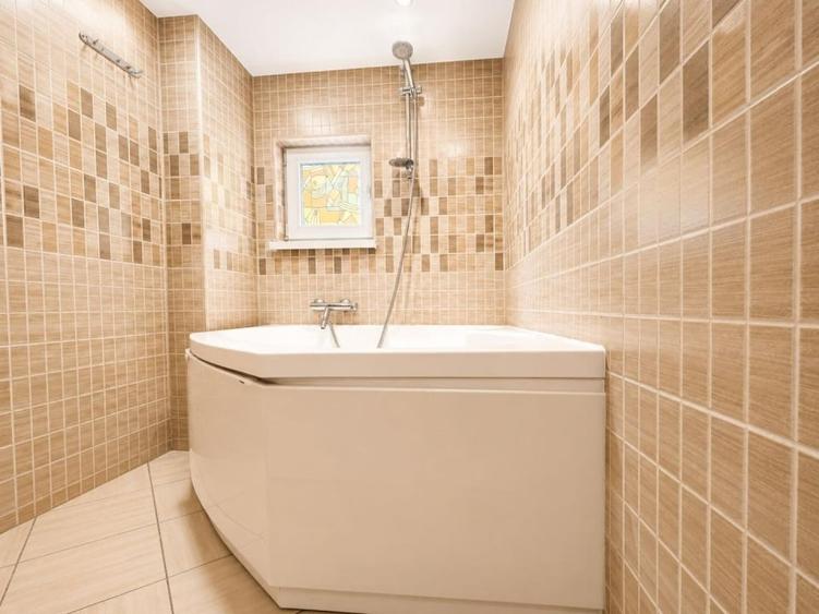 Apartament cu 2 camere, mobilat în Unirii