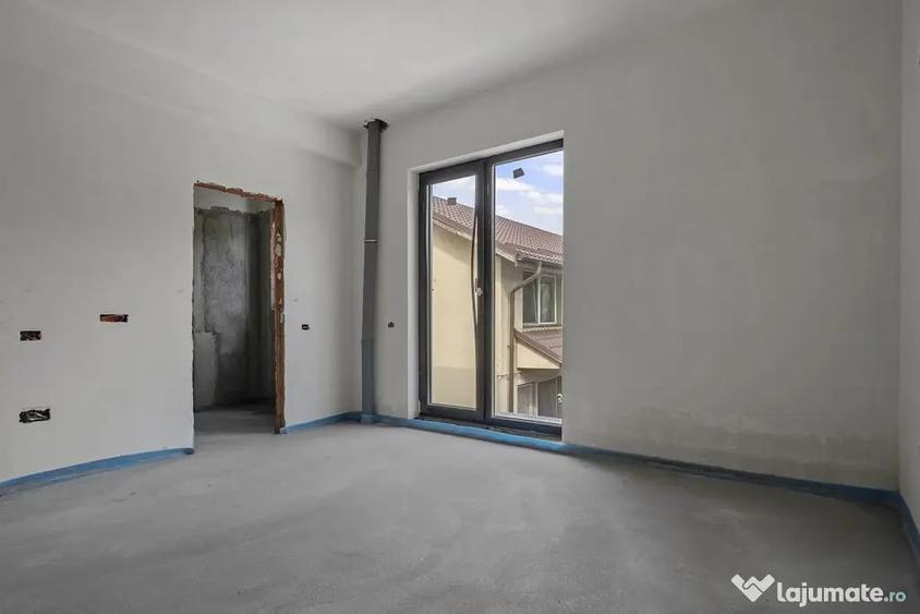 Casă cu 4 camere cu Teren 625 Mp în Militari