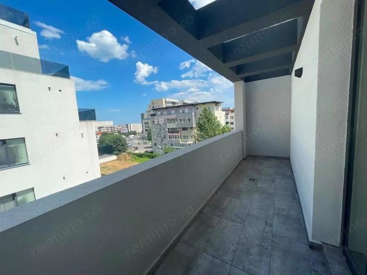Apartament cu 2 camere decomandat în Tomis Plus
