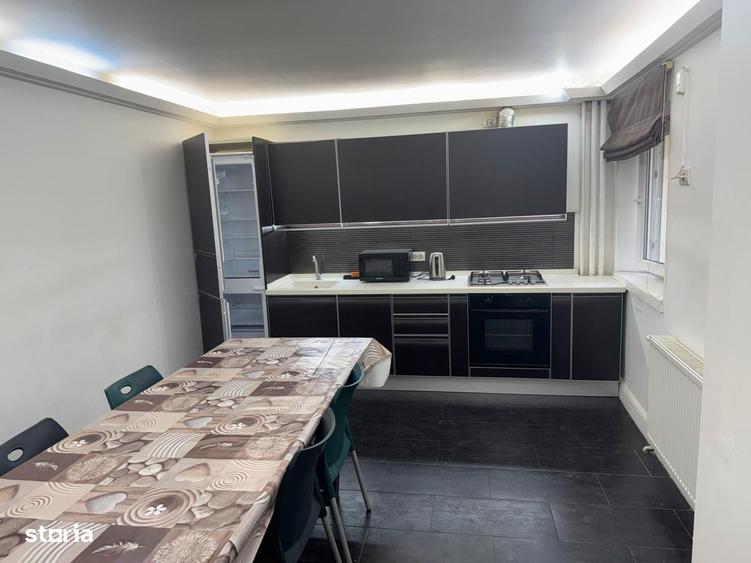 Apartament cu 2 camere semidecomandat, mobilat în Moșilor
