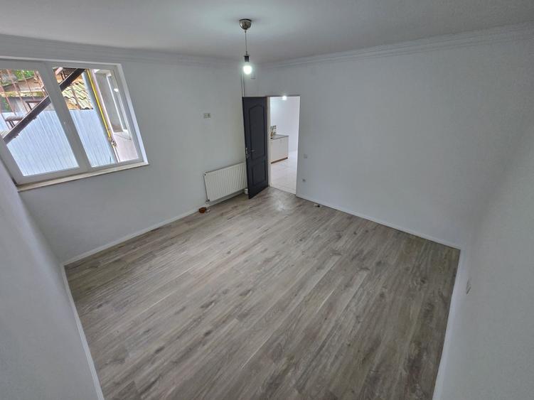 Vand casa 4 camere, curte proprie, Iosia Oradea - 7