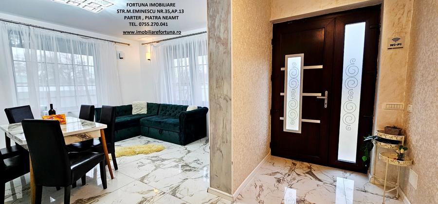 Casă cu 5 camere cu Teren 3600 Mp în Est