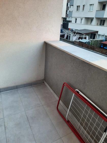 Apartament 2 camere de vanzare Flore?ti, zona Avram Iancu BMW - 1