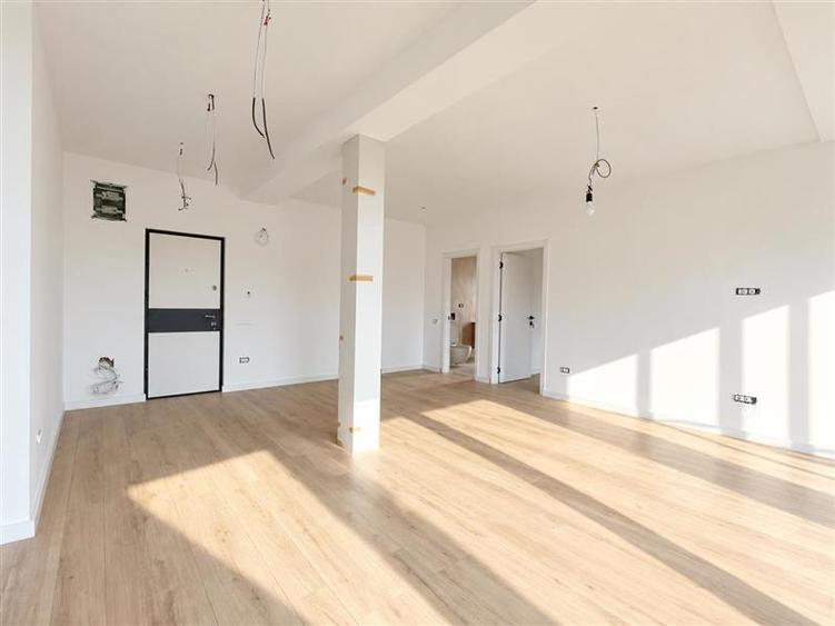 Apartament cu 2 camere decomandat în Exterior Vest