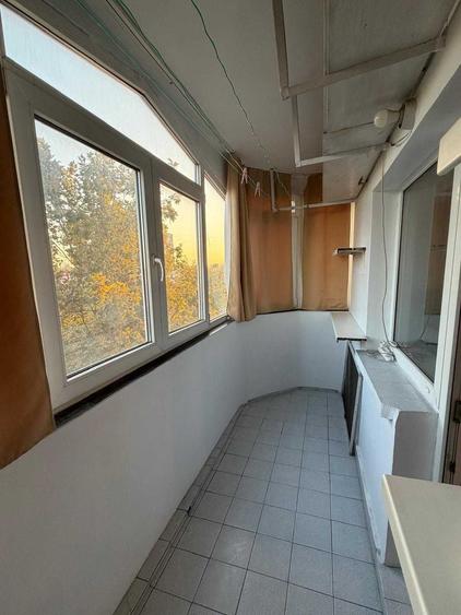 Apartament cu 3 camere decomandat în Brătianu