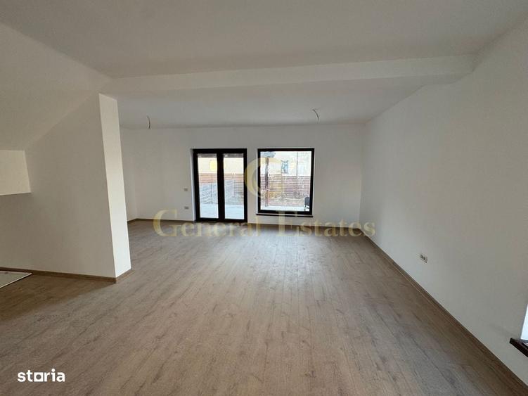 Casă cu 4 camere în Tărlungeni