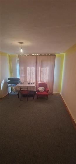 Apartament cu 2 camere semidecomandat în Șagului