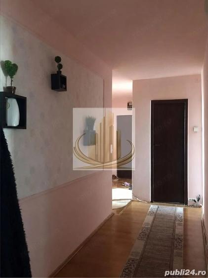 Apartament cu 4 camere decomandat în Mehala