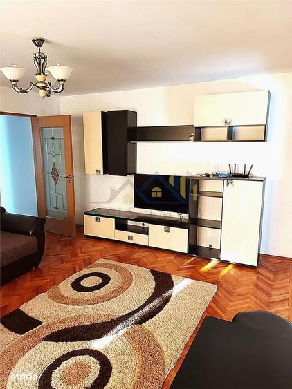 Apartament cu 2 camere semidecomandat în Broșteni