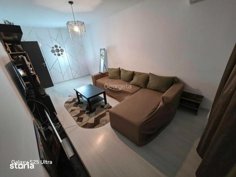Apartament 3 camere de vanzare