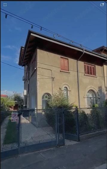 Casă cu 3 camere cu Teren 160 Mp în Floreasca