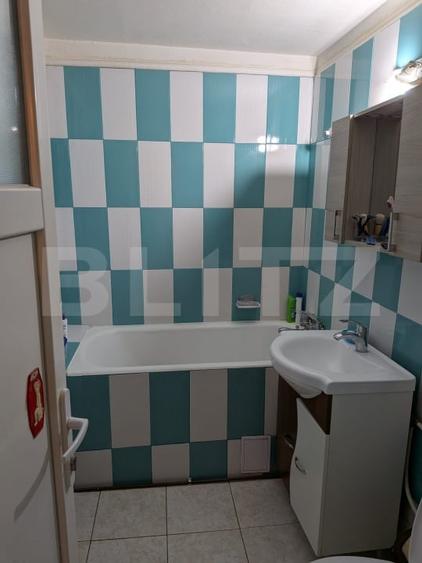 Apartament 3 camere, 78 mp, 2 băi, zonă Centrală – Penny Găești - 10