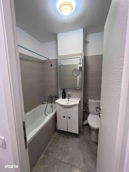 Apartament cu 2 camere semidecomandat în Obor