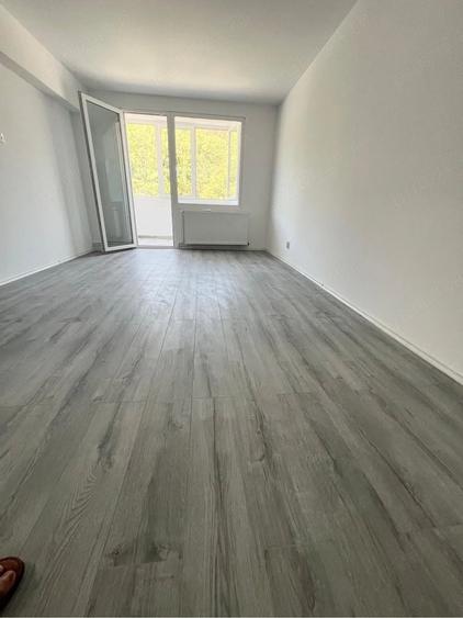 Apartament cu 2 camere decomandat în Tudor