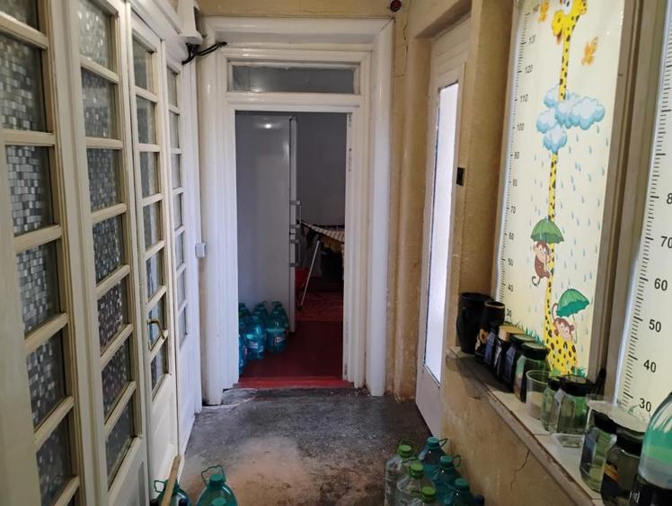 Casă cu 4 camere cu Canalizare în Apollo