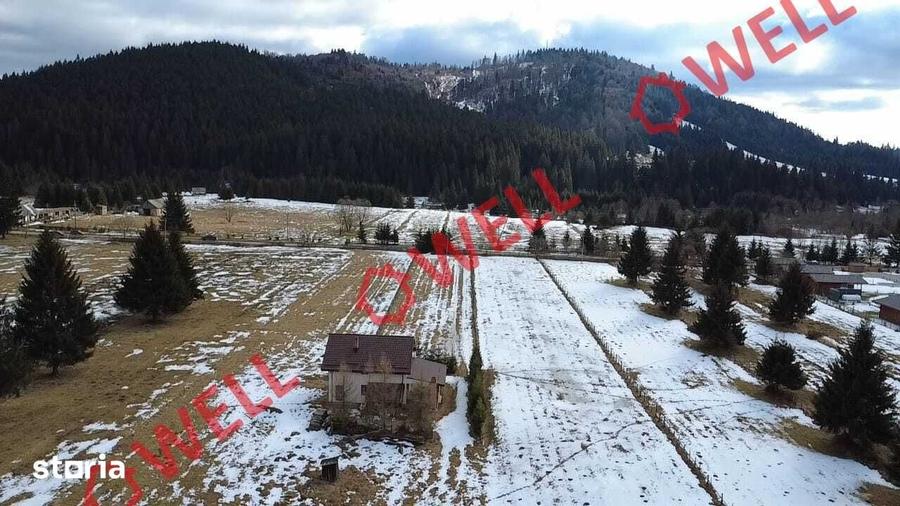 Casă cu 4 camere cu Teren 9600 Mp în Comandău