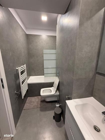 Apartament cu 3 camere decomandat în Obcini