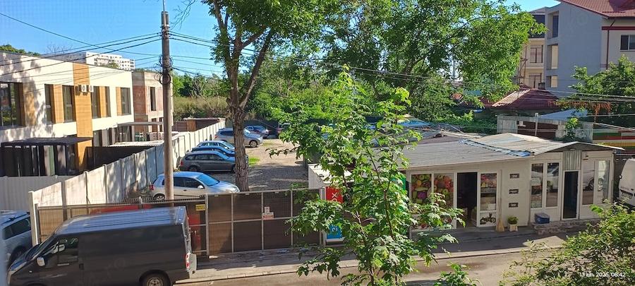 Garsonieră decomandată, mobilată în Ozana