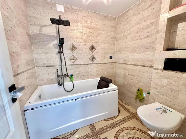 Spațiu comercial, de 33 mp, în Central