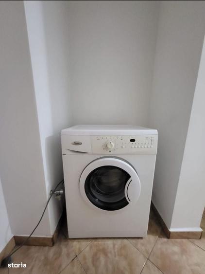 Apartament cu 3 camere decomandat în Gorjului
